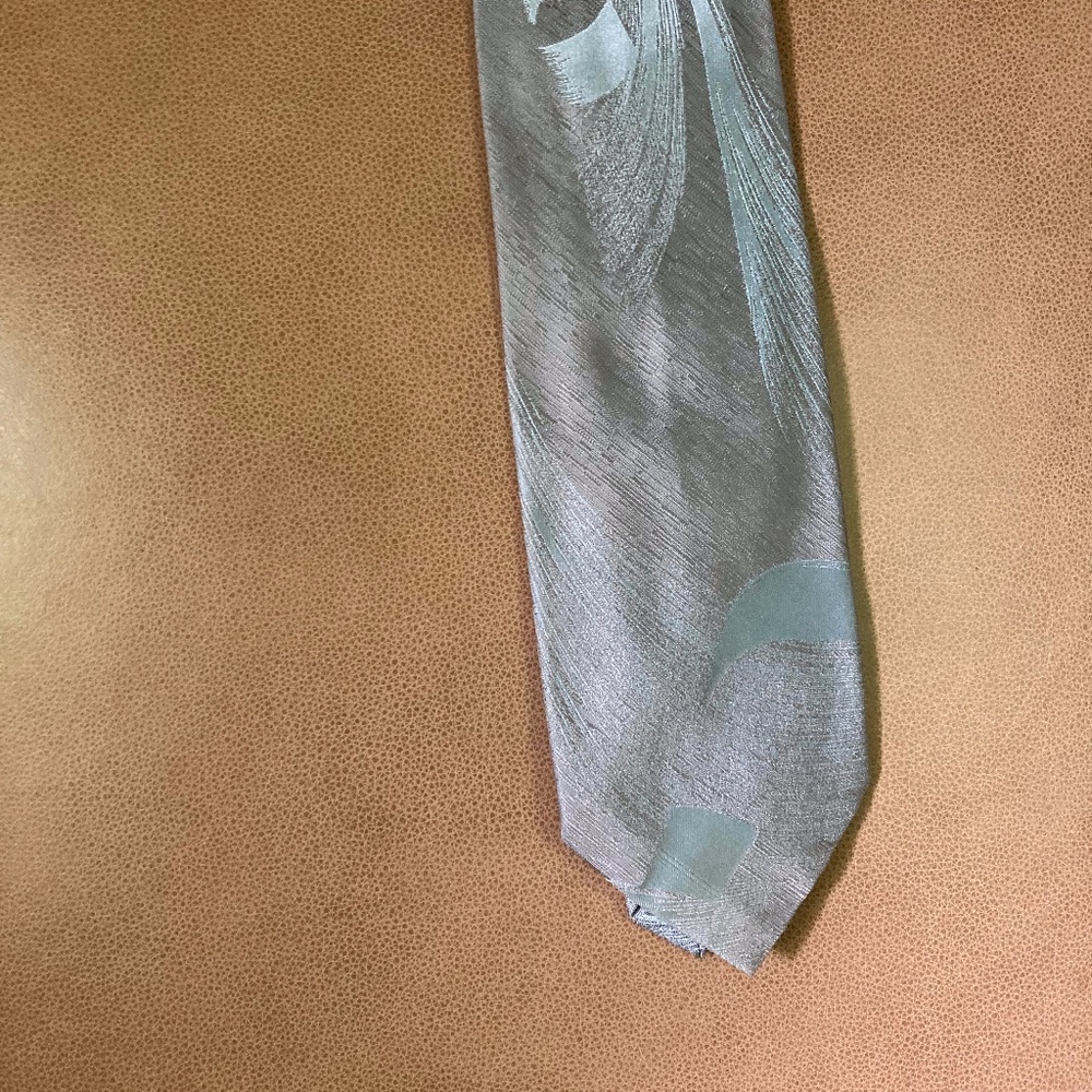 Hubert Milano Necktie